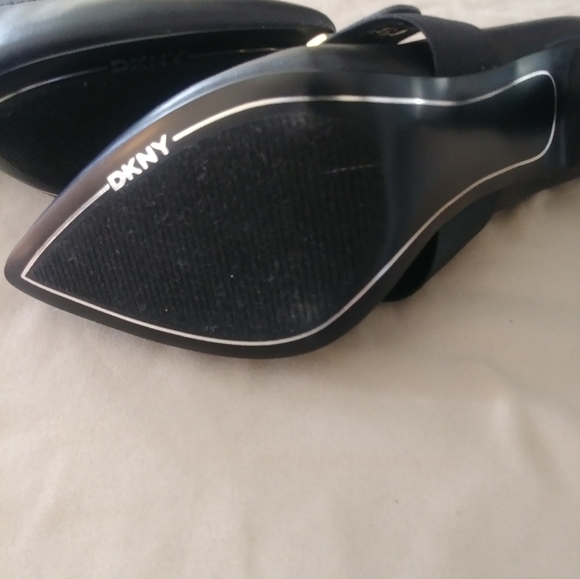 DKNY Stiletto Heels - Picture 6 of 7